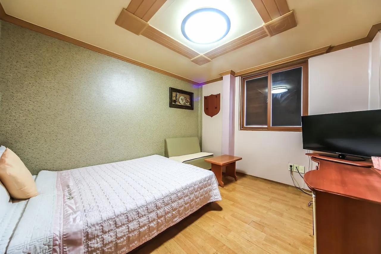 Nampo One Motel Busan South Korea