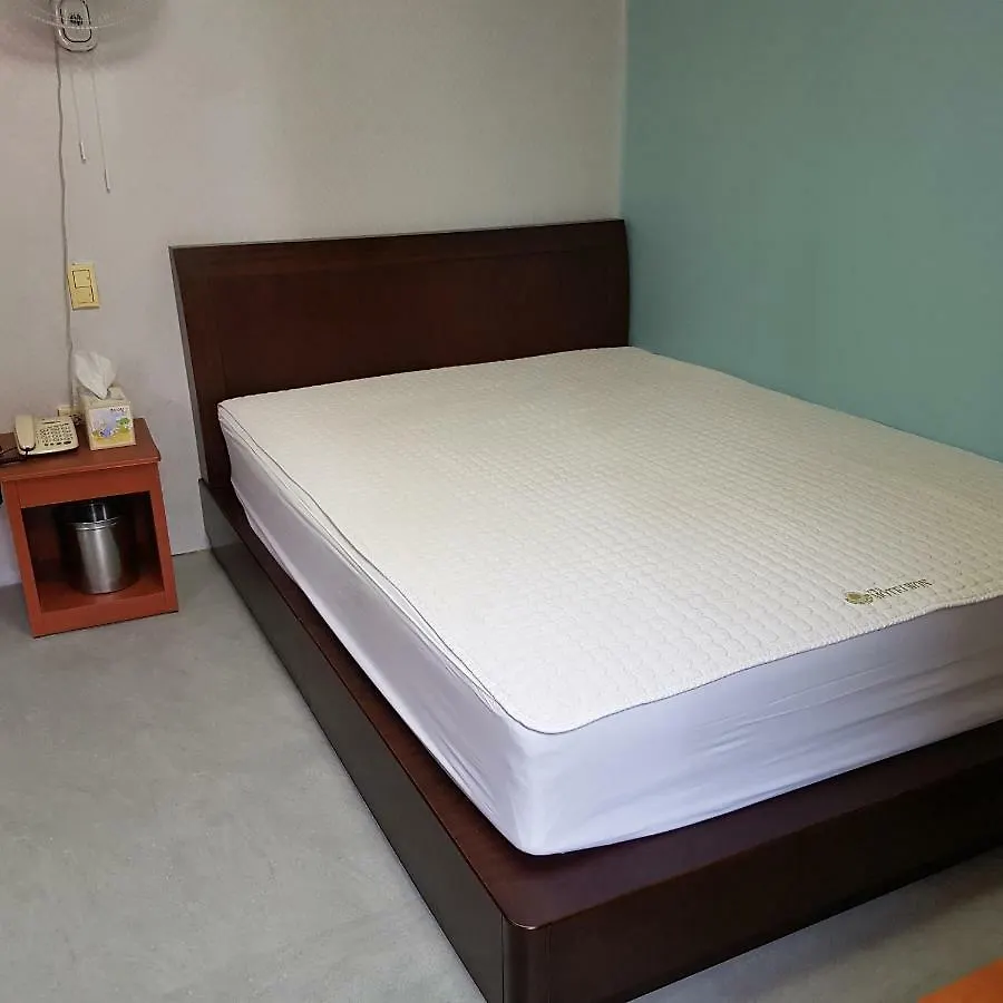Nampo One Motel Busan