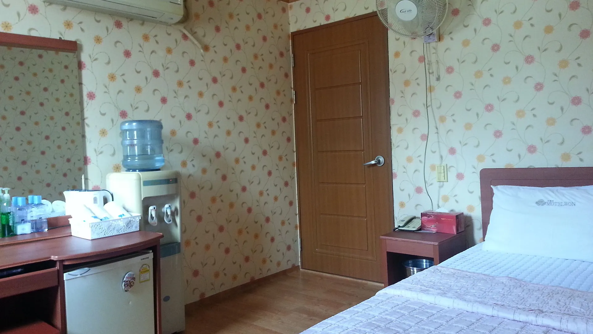 Nampo One Motel Busan 2*,